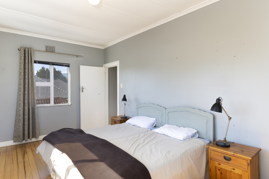 5 Bedroom Property for Sale in Strand North Western Cape